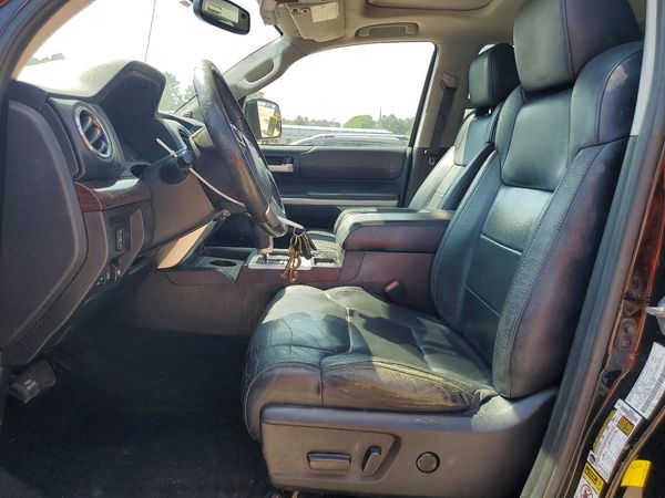2016 TOYOTA TUNDRA