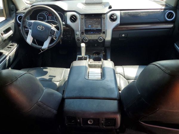 2016 TOYOTA TUNDRA