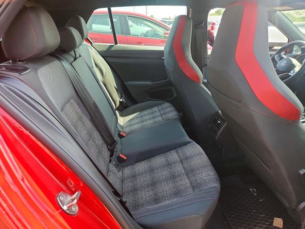 2023 VOLKSWAGEN GTI