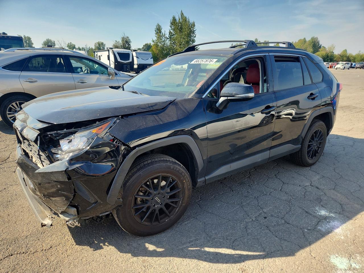 2021 TOYOTA RAV4 LE