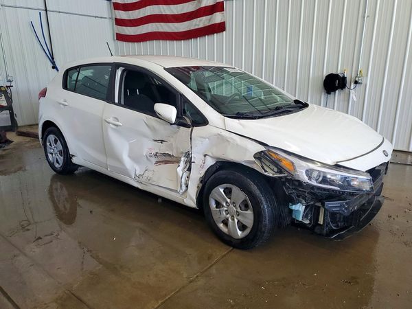 2018 KIA FORTE5