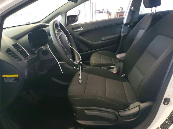 2018 KIA FORTE5