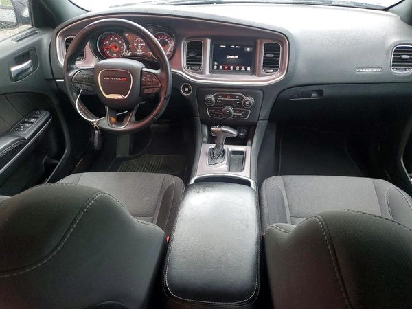 2019 DODGE CHARGER SXT