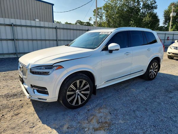 2020 VOLVO XC90