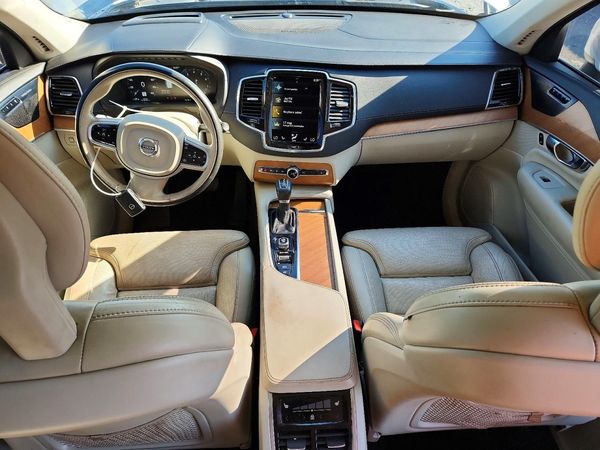 2020 VOLVO XC90 Inscription