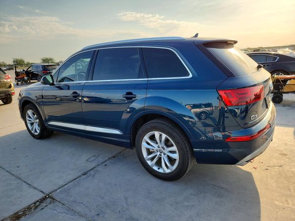 2018 AUDI Q7 quattro Premium Plus