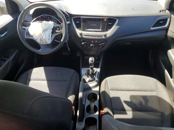 2019 HYUNDAI ACCENT SE and SEL