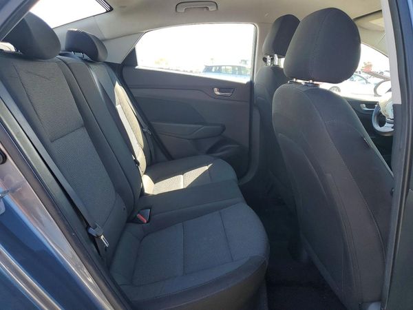 2019 HYUNDAI ACCENT SE and SEL