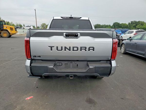 2025 TOYOTA TUNDRA
