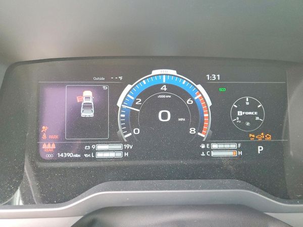 2025 TOYOTA TUNDRA