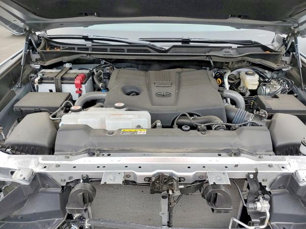 2025 TOYOTA TUNDRA