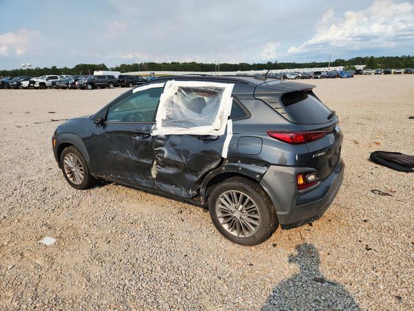 2018 HYUNDAI KONA SEL with Tech Pkg