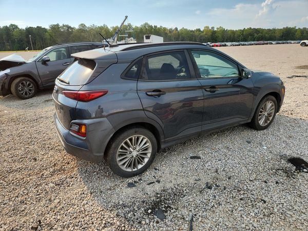 2018 HYUNDAI KONA SEL with Tech Pkg