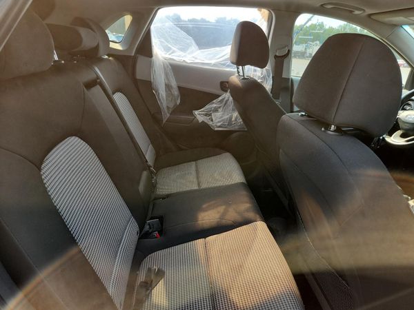 2018 HYUNDAI KONA SEL with Tech Pkg