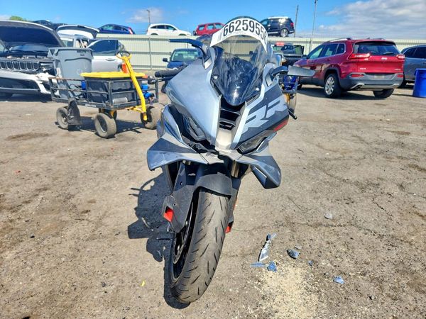 2026 BMW S 1000