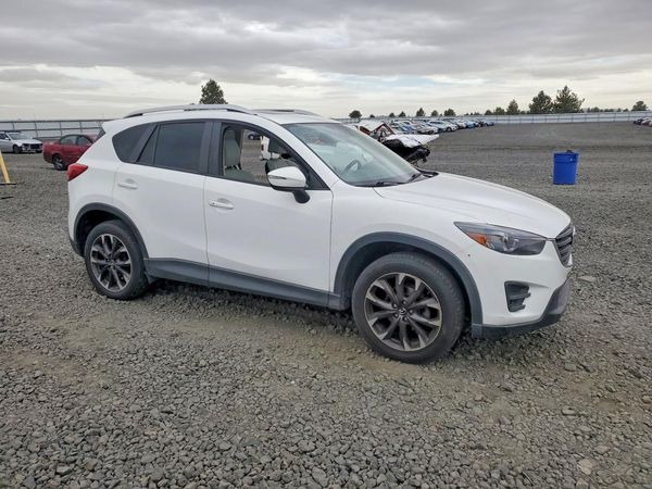 2016 MAZDA CX-5 Grand Touring/GT — Passenger 3/4