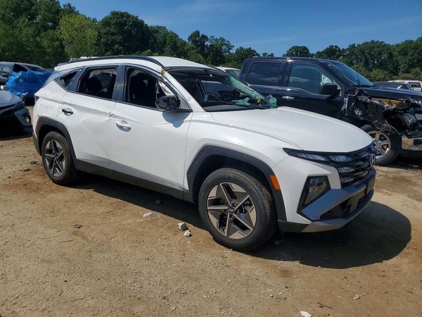 2026 HYUNDAI TUCSON SEL, SEL Plus