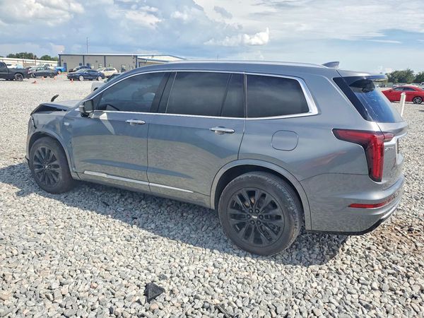 2022 CADILLAC XT6