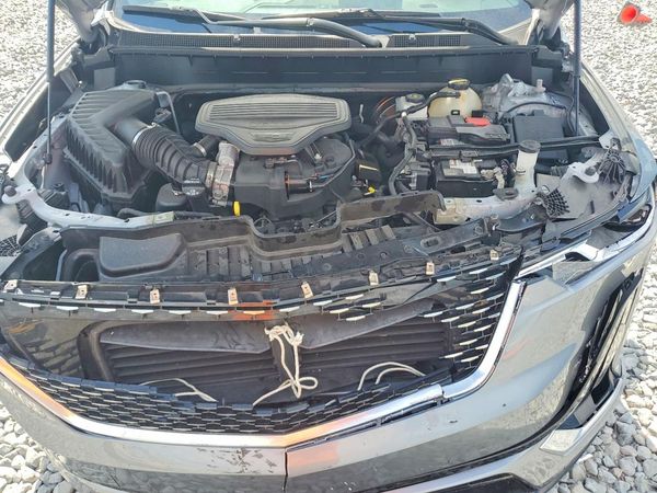 2022 CADILLAC XT6