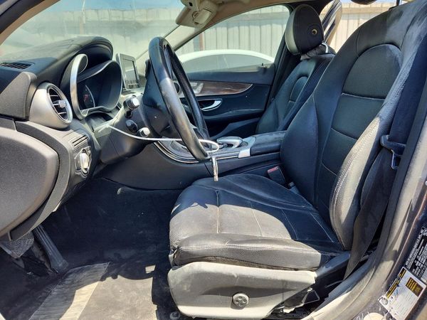 2015 MERCEDES-BENZ C Base