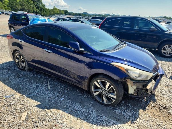 2014 HYUNDAI ELANTRA