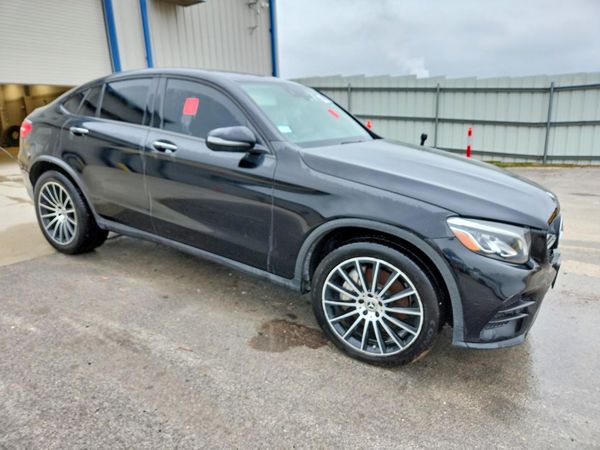 2017 MERCEDES-BENZ GLC-CLASS — Passenger 3/4