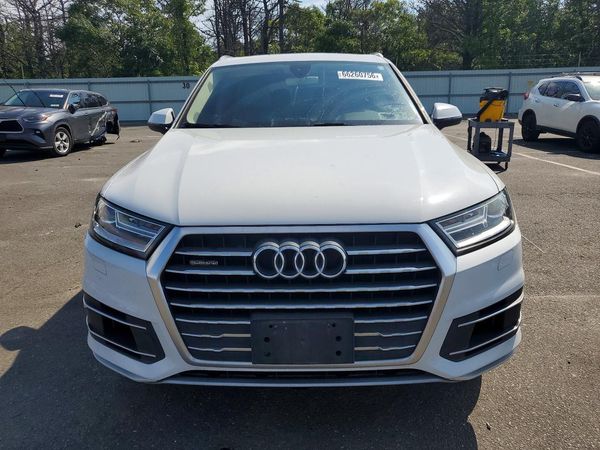2017 AUDI Q7
