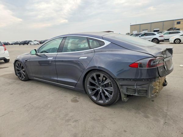 2020 TESLA MODEL S