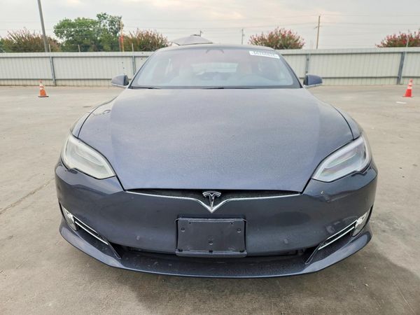 2020 TESLA MODEL S