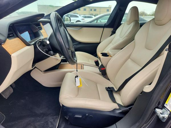 2020 TESLA MODEL S