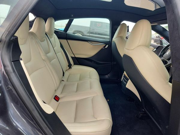 2020 TESLA MODEL S