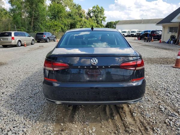2020 VOLKSWAGEN PASSAT