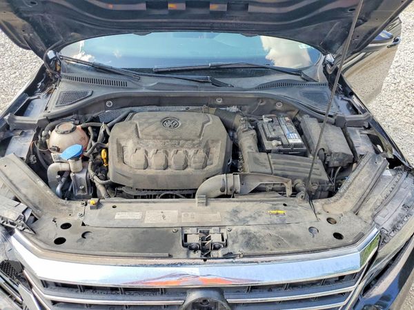 2020 VOLKSWAGEN PASSAT