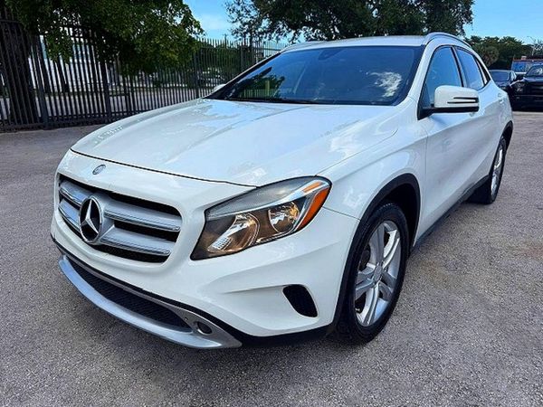2017 MERCEDES-BENZ GLA 250