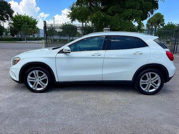 2017 MERCEDES-BENZ GLA 250 GLA250