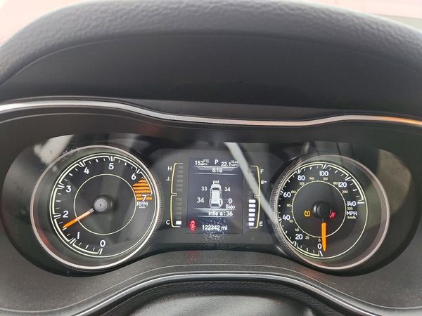 2019 JEEP CHEROKEE LATITUDE 4X4