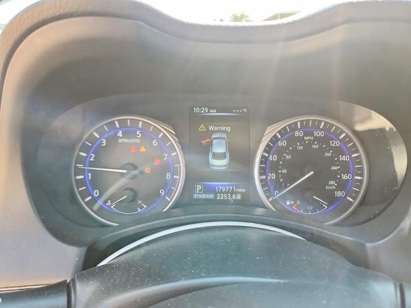 2015 INFINITI Q50