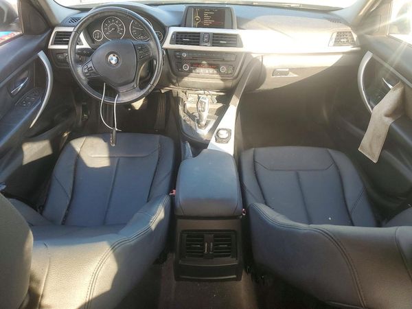 2013 BMW 320 SA