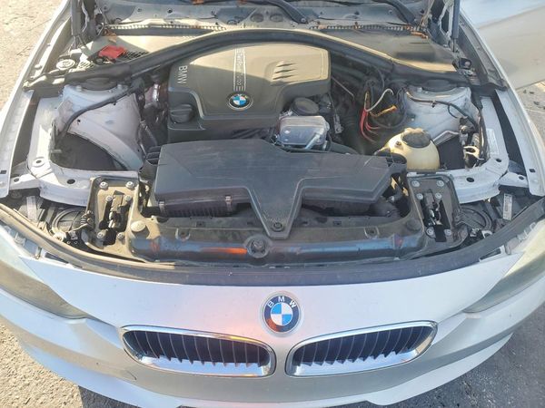 2013 BMW 320 SA