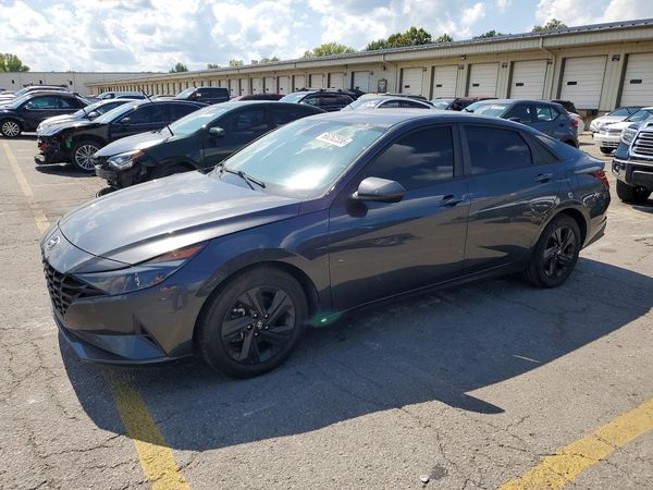 2021 HYUNDAI ELANTRA SEL w/ Convenience Pkg