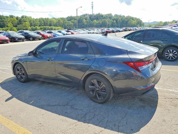 2021 HYUNDAI ELANTRA SEL w/ Convenience Pkg
