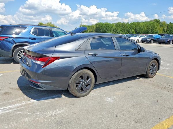 2021 HYUNDAI ELANTRA SEL w/ Convenience Pkg