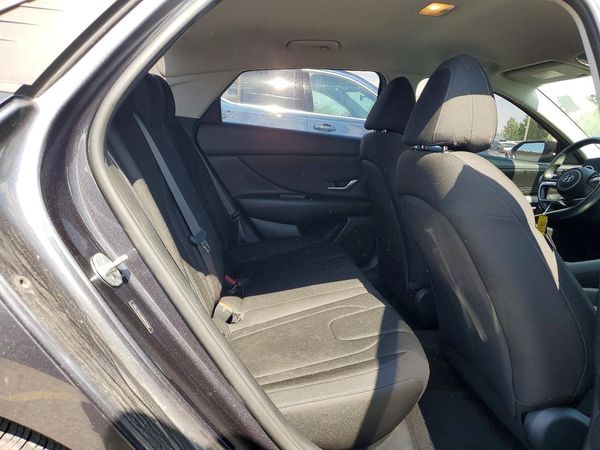 2021 HYUNDAI ELANTRA SEL w/ Convenience Pkg