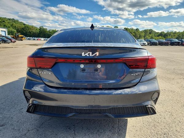 2022 KIA FORTE GT Line