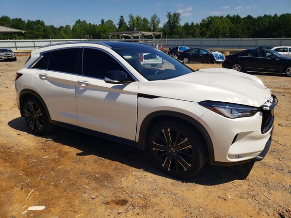 2022 INFINITI QX50 Luxe
