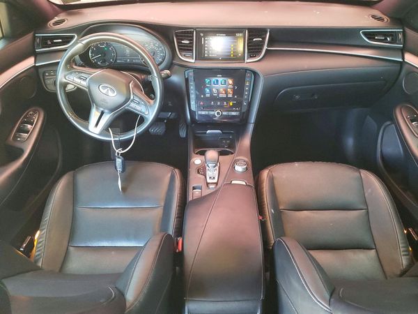 2022 INFINITI QX50 Luxe