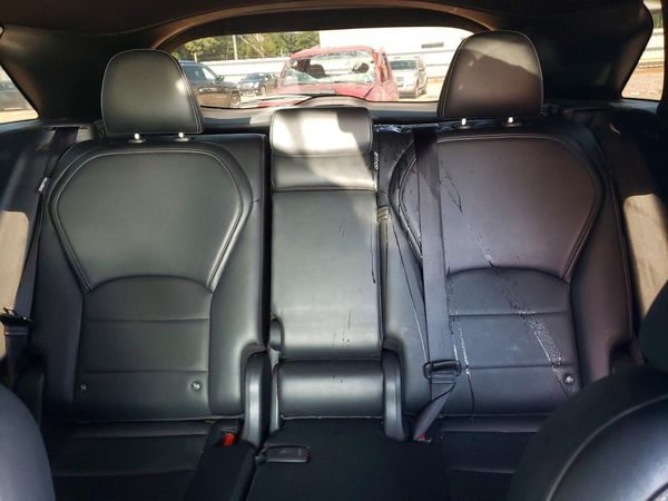 2022 INFINITI QX50 Luxe