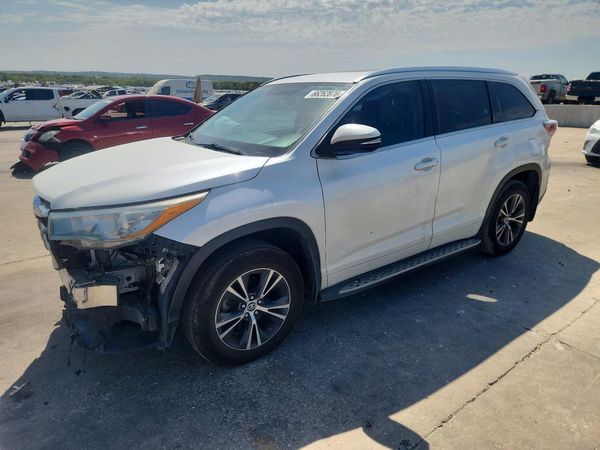 2016 TOYOTA HIGHLANDER