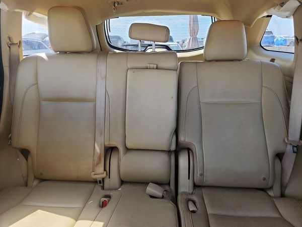 2016 TOYOTA HIGHLANDER