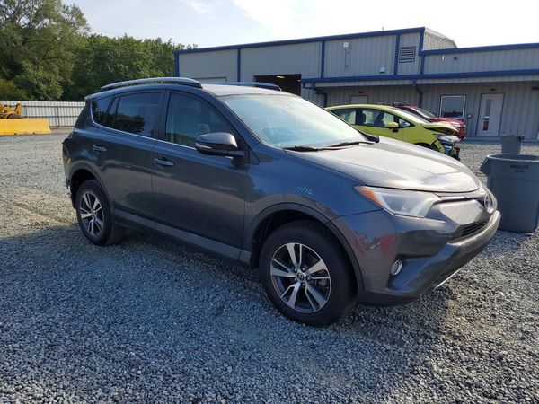 2018 TOYOTA RAV4 Adventure/XLE